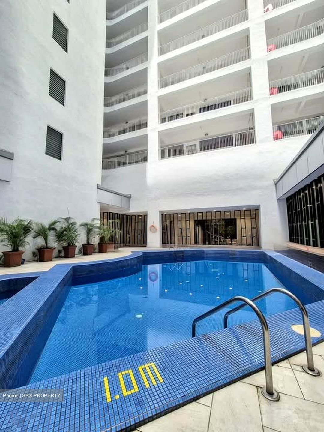 International Plaza (D2), Apartment #585020541